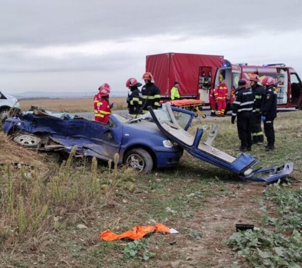 Au murit pe loc! Doi oameni din Prahova au într-un accident îngrozitor pe DN1